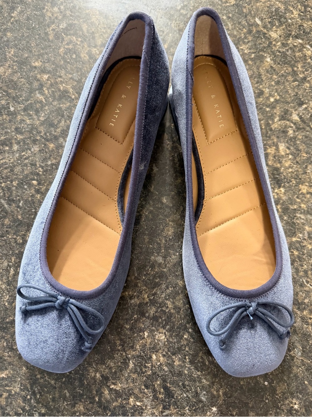 Kelly & Katie Meesha ballet flats